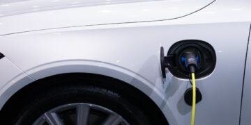 Three new Mazda EV all-electric models and five PHEV plug-in hybrids will only be introduced by 2025.