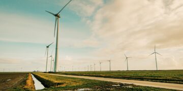 A new threat to the energy security and ongoing energy crisis of the first European economy could once again be the weather, or to be more precise, the lack of wind.