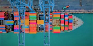 Shipping business will switch to greener fuels