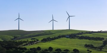 Renewables as key factor in reducing Europe's dependence on fossil fuels